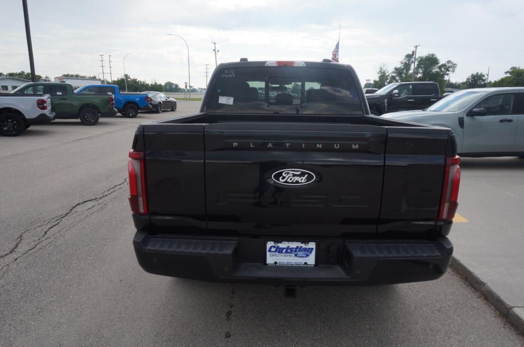 2025 Ford F-150 Platinum photo 4