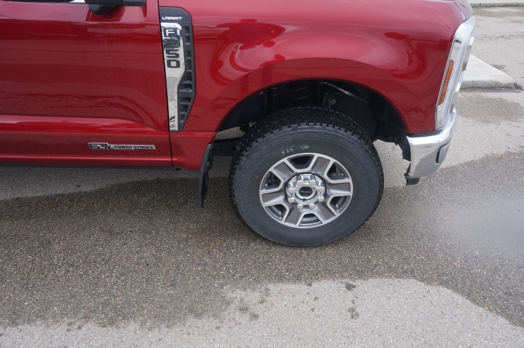 Used 2025 Ford F-250 Super Duty Lariat with VIN 1FT8W2BTXSEC97224 for sale in Crookston, Minnesota