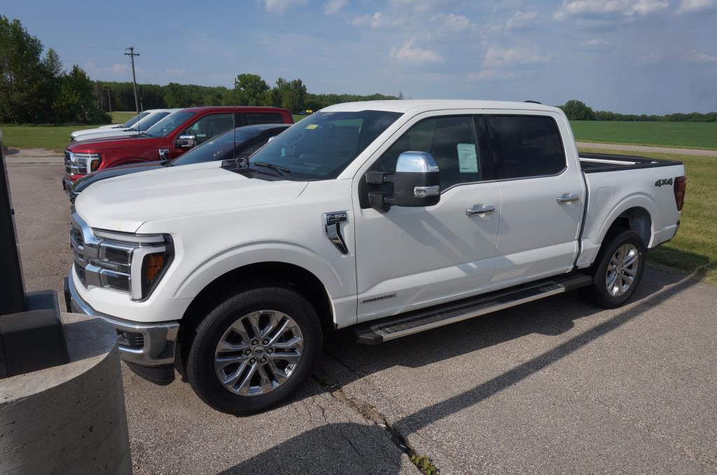 2025 Ford F-150 Lariat photo 4