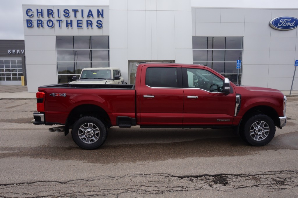 2025 Ford F-250 SD Lariat Crew Cab 4WD