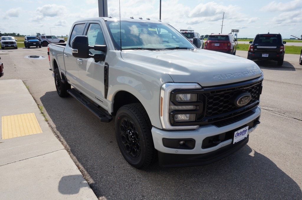 2025 Ford F-350 Super Duty Lariat - Photo 6