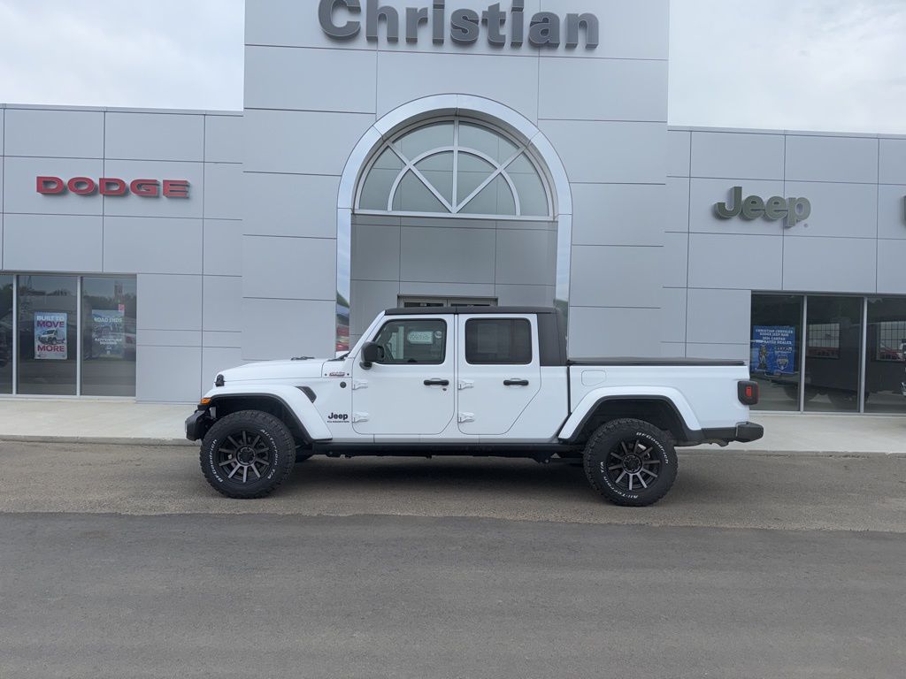 2022 Jeep Gladiator Sport Crew Cab 4WD