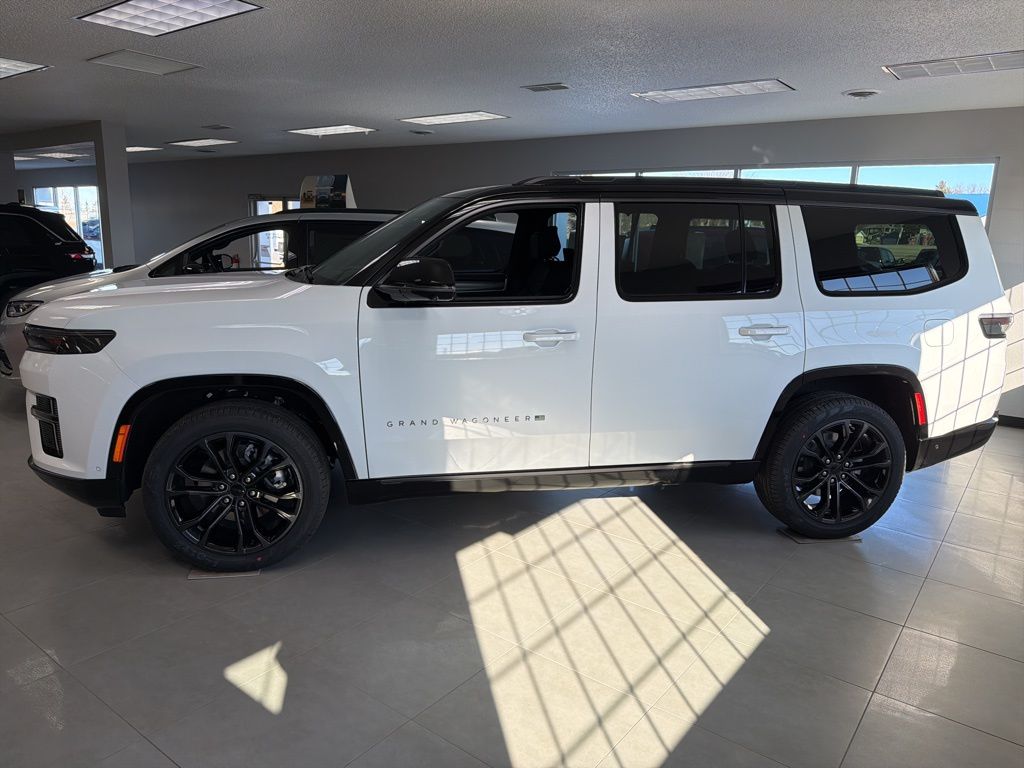 2026 Jeep Grand Wagoneer Summit Obsidian 4WD's photo