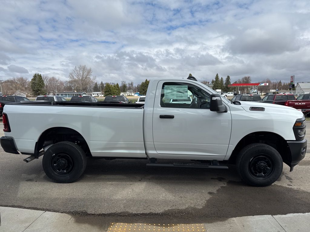 2025 RAM Ram 2500 Pickup Tradesman - Photo 11