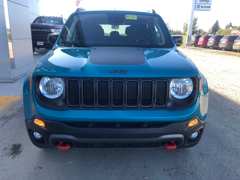 Used 2022 Jeep Renegade Trailhawk with VIN ZACNJDC12NPN82230 for sale in Cooperstown, ND