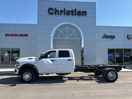 2025 Ram 5500 TRADESMAN CHASSIS CREW CAB 4X4 84' CA Pickup