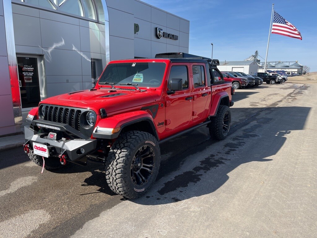 Used 2023 Jeep Gladiator Sport S with VIN 1C6JJTAG0PL547509 for sale in Cooperstown, ND