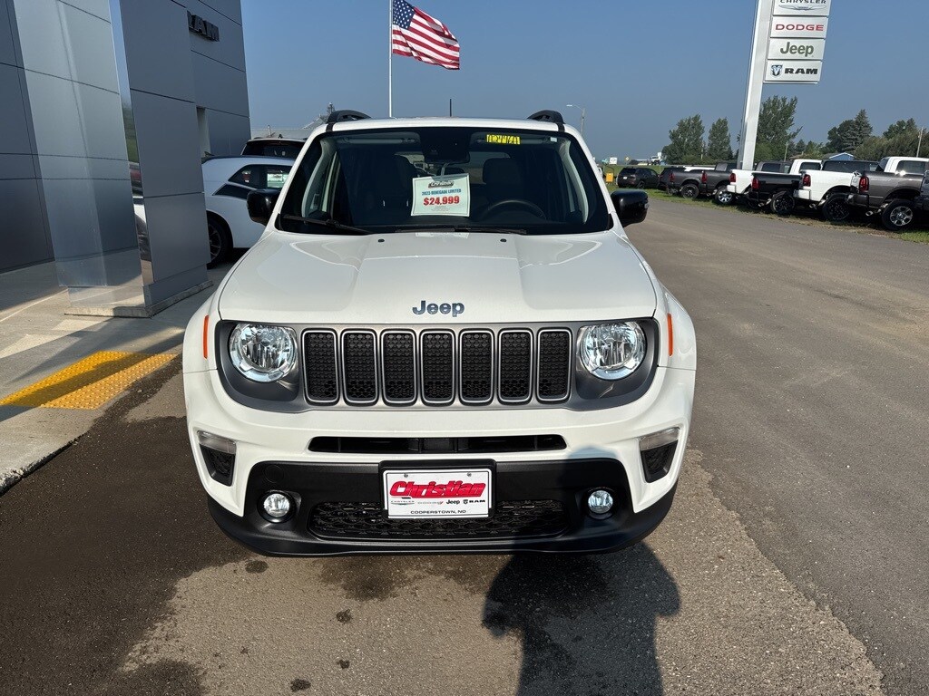 2023 Jeep Renegade Limited photo 2