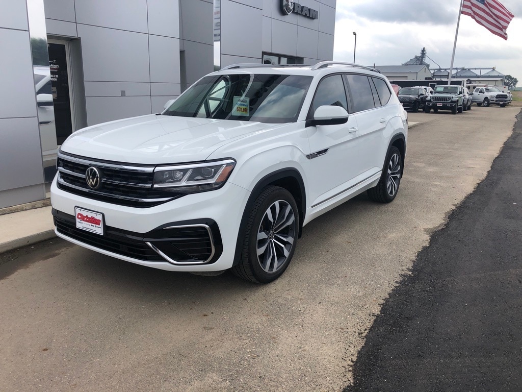 Used 2021 Volkswagen Atlas SEL R-Line with VIN 1V2SR2CA2MC565691 for sale in Cooperstown, ND