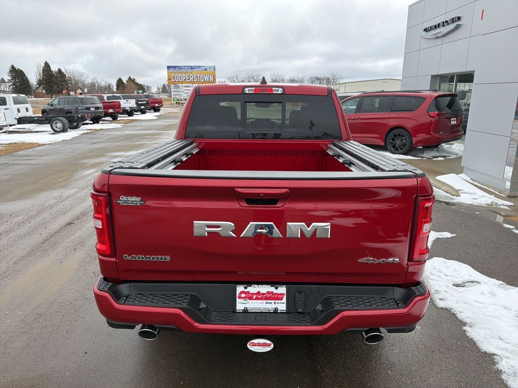 View vehicle photo 6