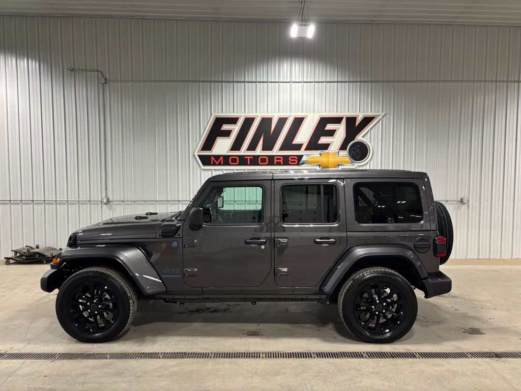 2025 Jeep Wrangler 4xe Sahara 4XE's photo