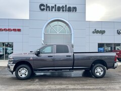 2026 Ram 3500 TRADESMAN CREW CAB 4X4 8' BOX Pickup