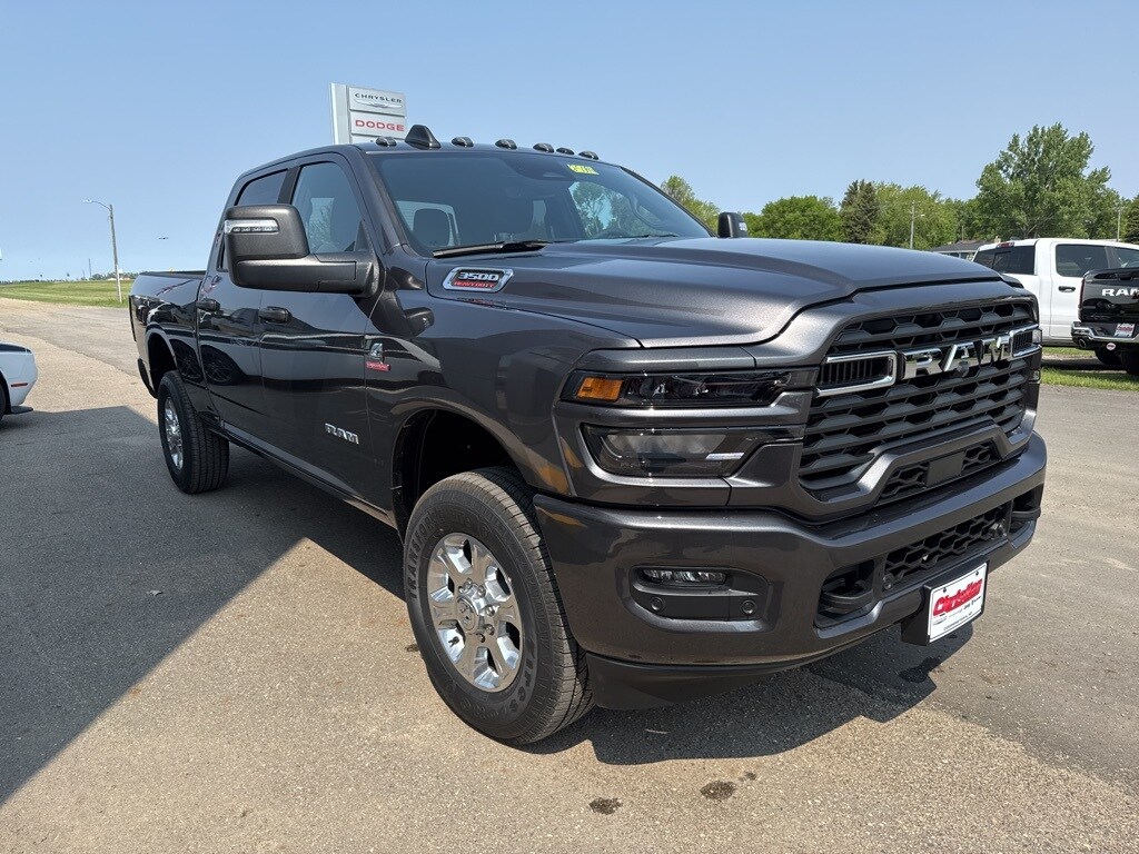 2025 Ram 3500 Big Horn photo 4