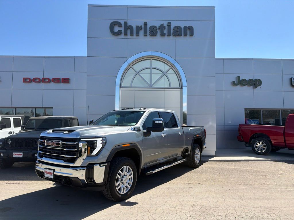 2024 GMC Sierra 4WD Crew Cab Standard Box SLT's photo