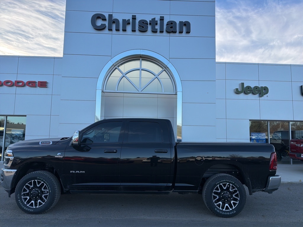 2025 RAM Ram 2500 Pickup Laramie's photo