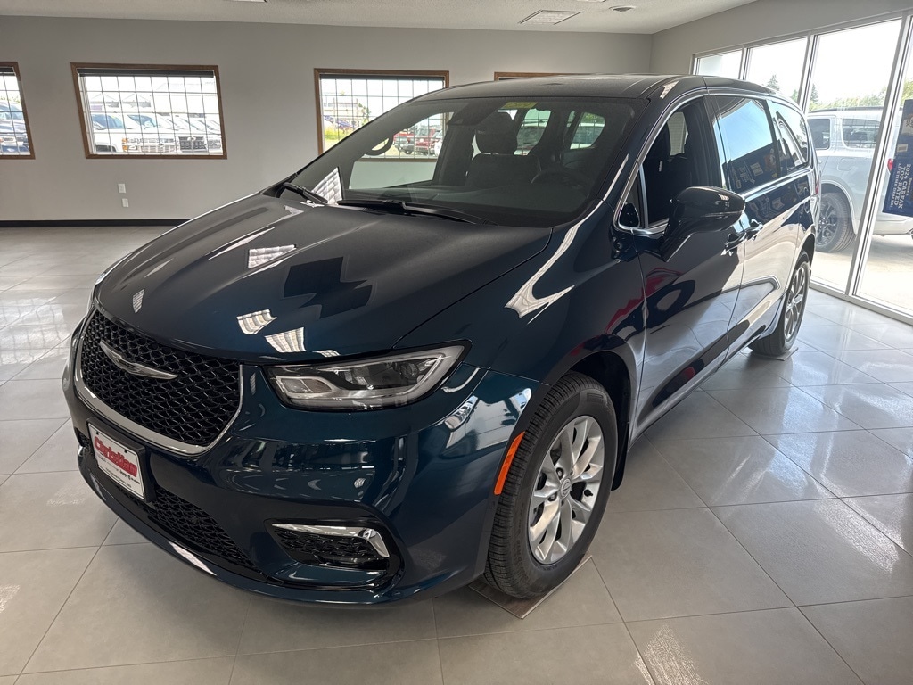 2025 Chrysler Pacifica SELECT AWD