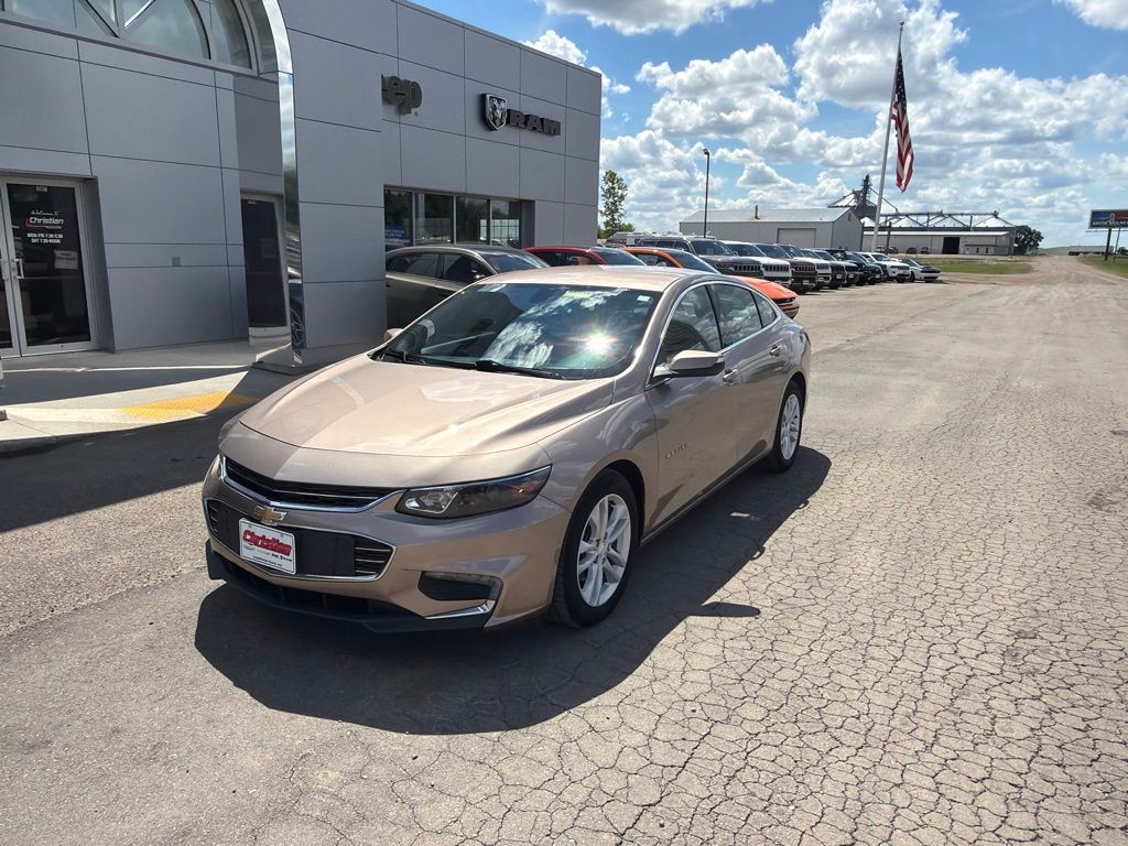 Used 2018 Chevrolet Malibu 1LT with VIN 1G1ZD5ST9JF210667 for sale in Cooperstown, ND