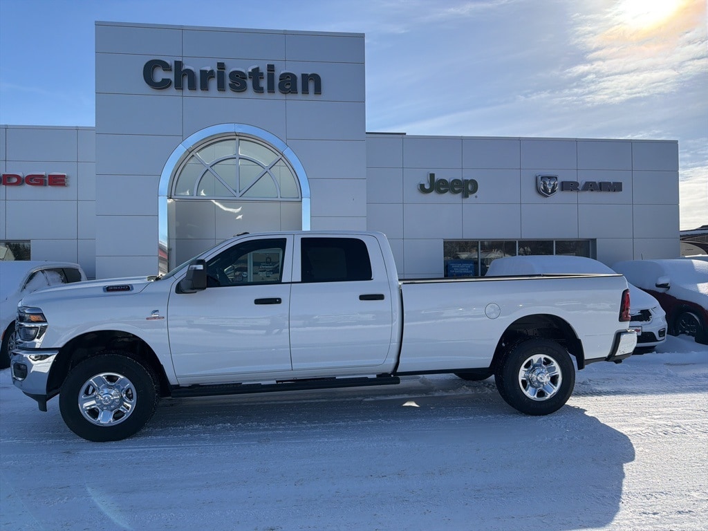 2026 RAM 3500 Tradesman Crew Cab LB 4WD