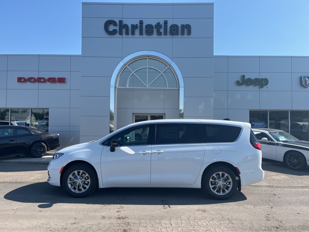 2025 Chrysler Pacifica SELECT AWD