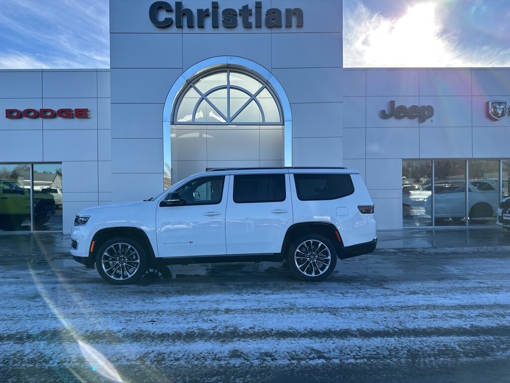 Used 2023 Jeep Wagoneer Series III For Sale Cooperstown ND