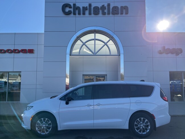 2026 Chrysler Pacifica LIMITED AWD Passenger Van