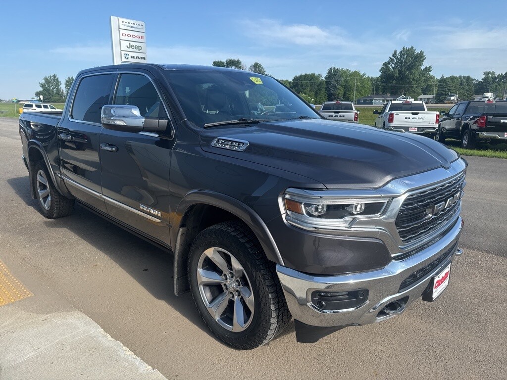2021 Ram 1500 Limited photo 3