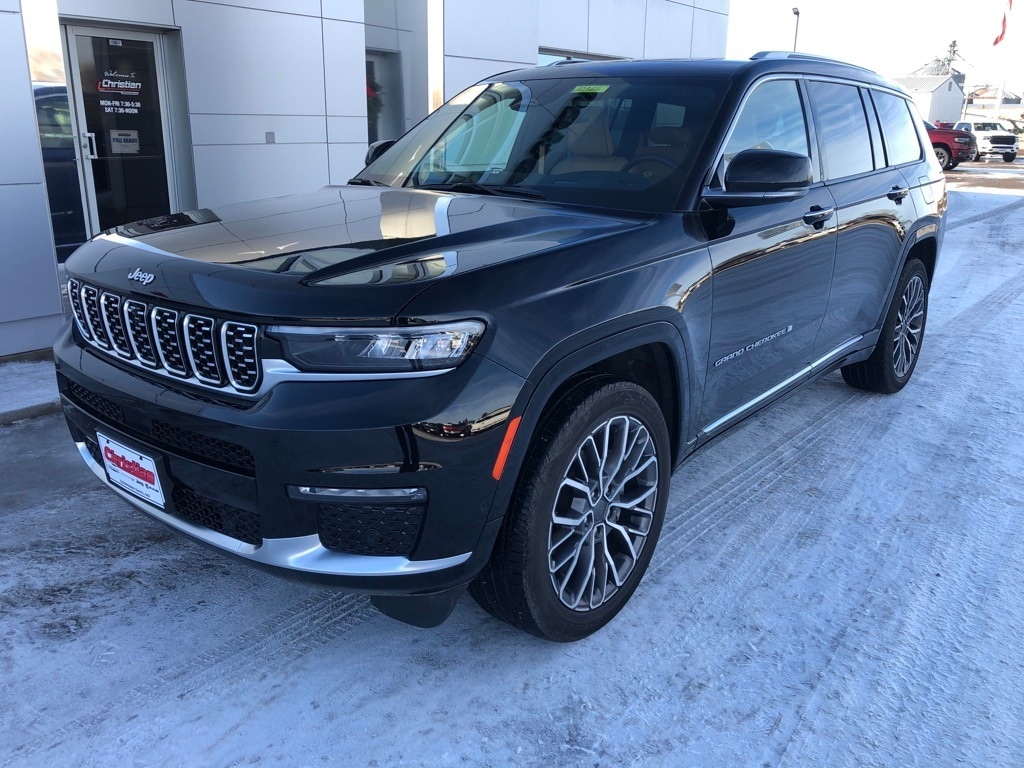 Used 2023 Jeep Grand Cherokee L Summit Reserve with VIN 1C4RJKET6P8743096 for sale in Cooperstown, ND