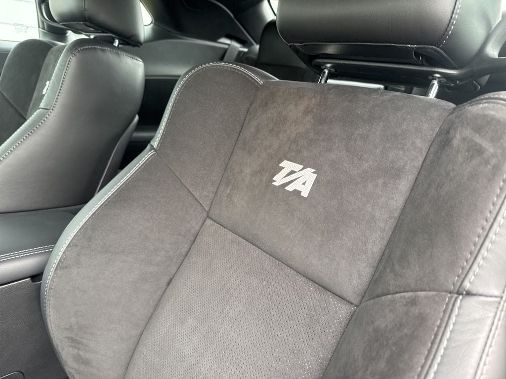 2023 Dodge Challenger R/T - Photo 13