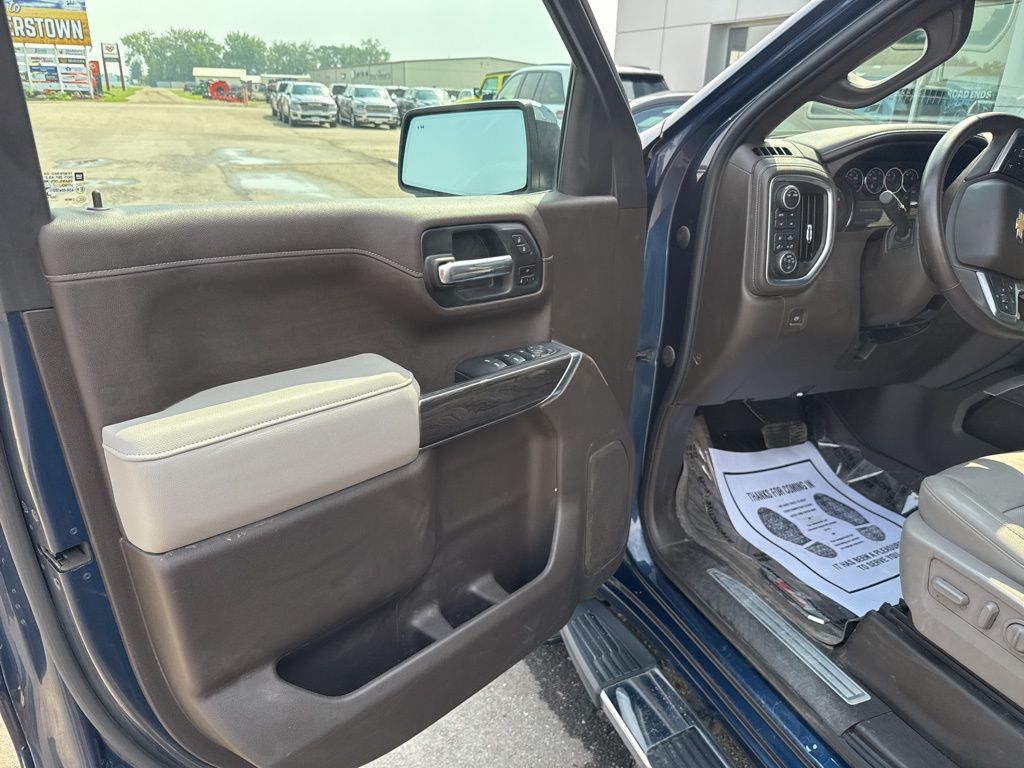 2022 Chevrolet Silverado 1500 Limited LTZ - Photo 15