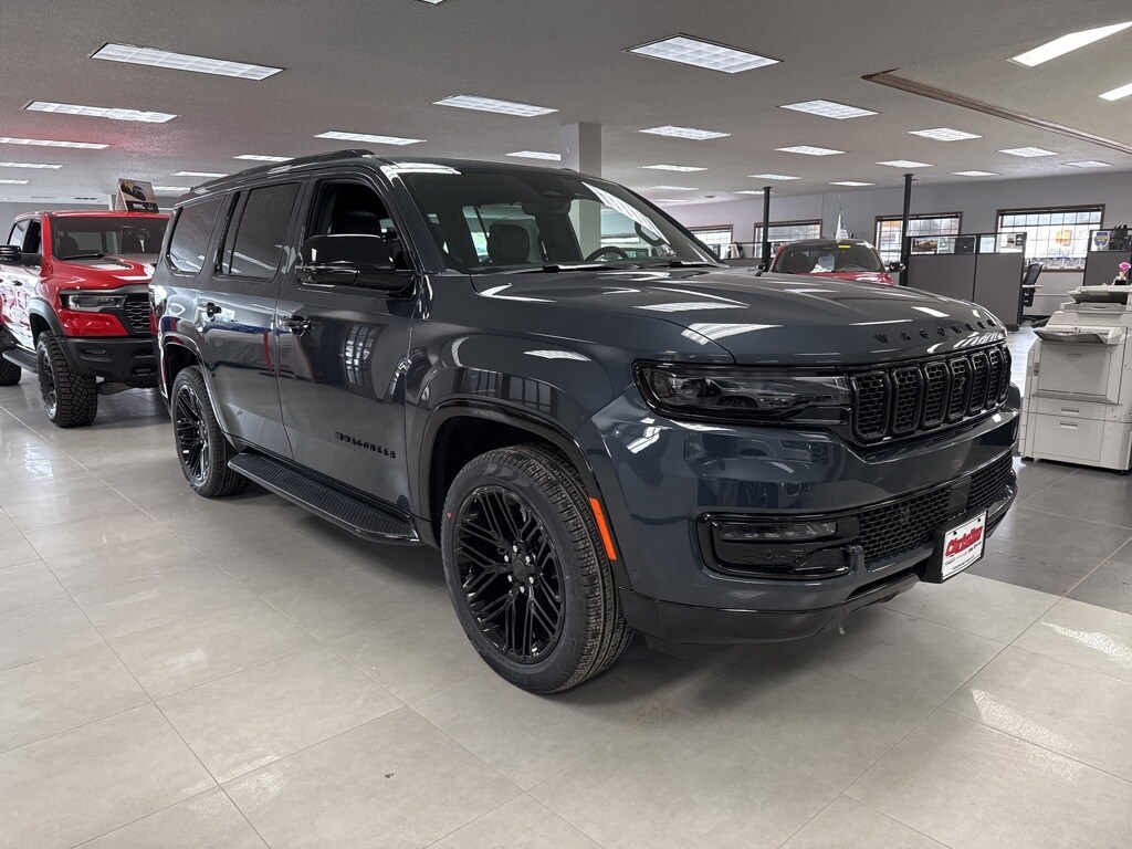 2025 Jeep Wagoneer Carbide photo 4
