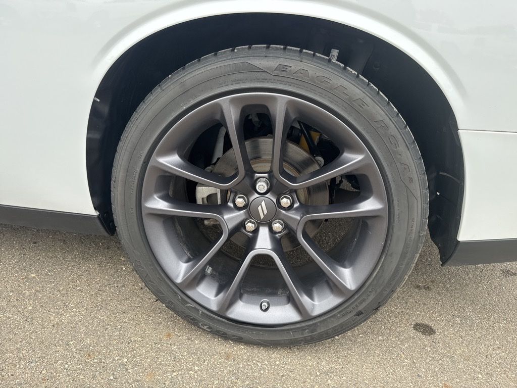 2023 Dodge Challenger R/T - Photo 10