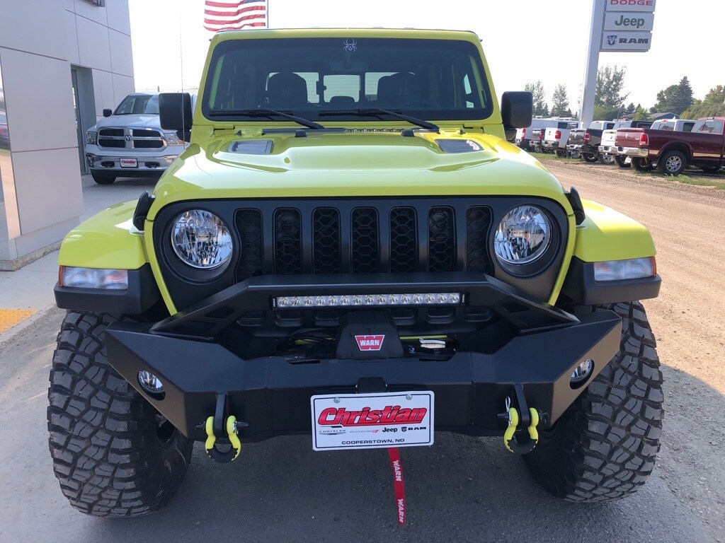 2023 Jeep Gladiator Sport S photo 3
