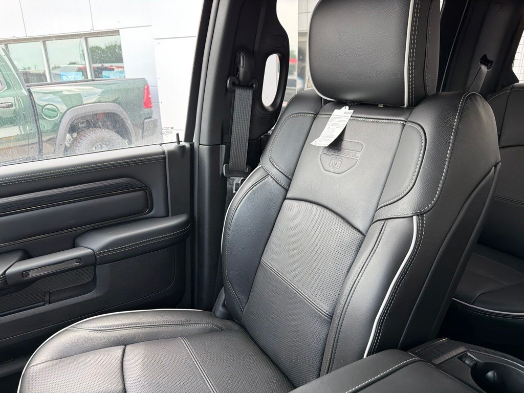 2026 RAM 2500 Rebel - Photo 21
