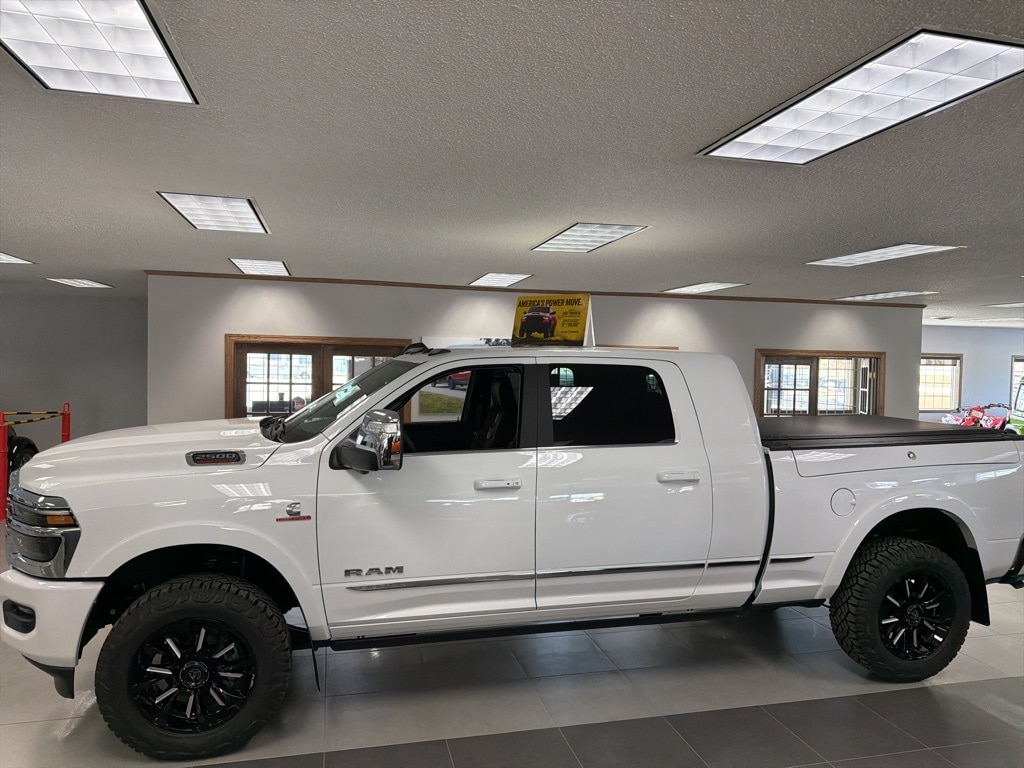2026 RAM 2500 Limited Mega Cab 4WD