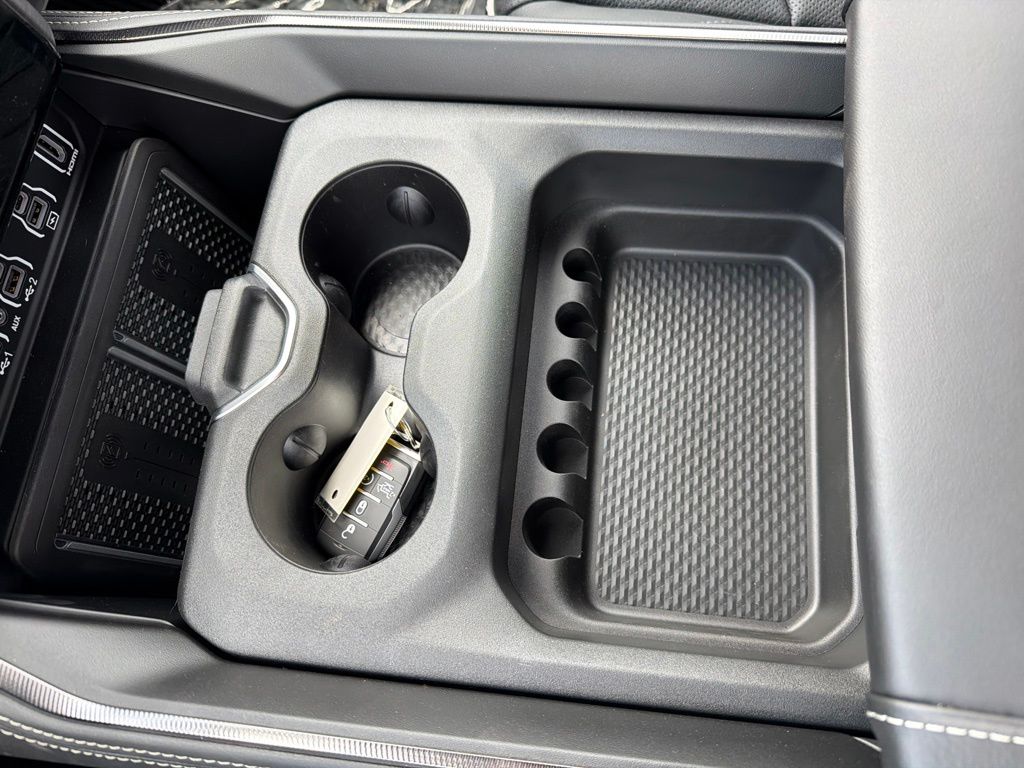 2026 RAM 2500 Rebel - Photo 23