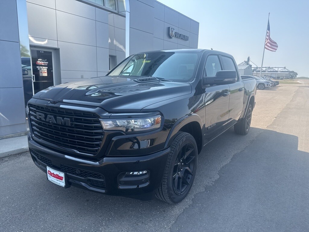 2025 Ram 1500 Laramie photo 2
