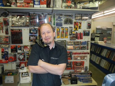 Staff member TYLER MOSHER from ID_7b8795e38139