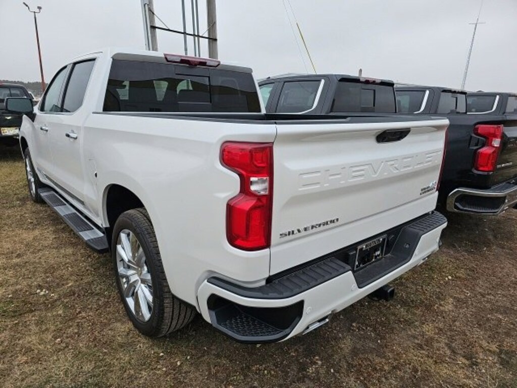 New 2023 Chevrolet Silverado 1500 For Sale at CHRISTIAN MOTORS, INC. VIN 3GCUDJEL2PG351531