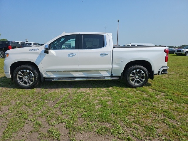 Used 2023 Chevrolet Silverado 1500 High Country with VIN 3GCUDJEL7PG317715 for sale in Fertile, Minnesota