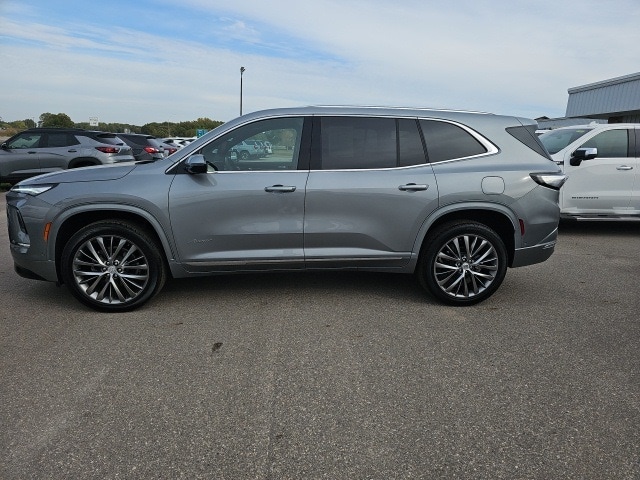 Used 2025 Buick Enclave Avenir with VIN 5GAEVCRS4SJ109556 for sale in Fertile, Minnesota
