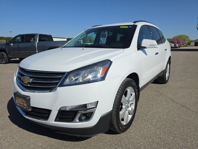 2017 Chevrolet Traverse 1LT AWD's photo