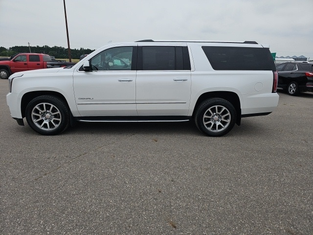 Used 2018 GMC Yukon XL Denali with VIN 1GKS2HKJ3JR341658 for sale in Fertile, MN