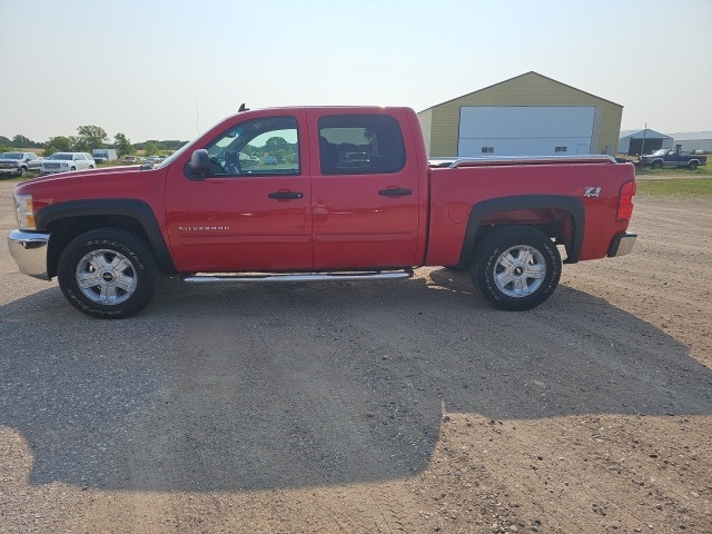 Used 2013 Chevrolet Silverado 1500 LT with VIN 3GCPKSE7XDG346729 for sale in Crookston, MN