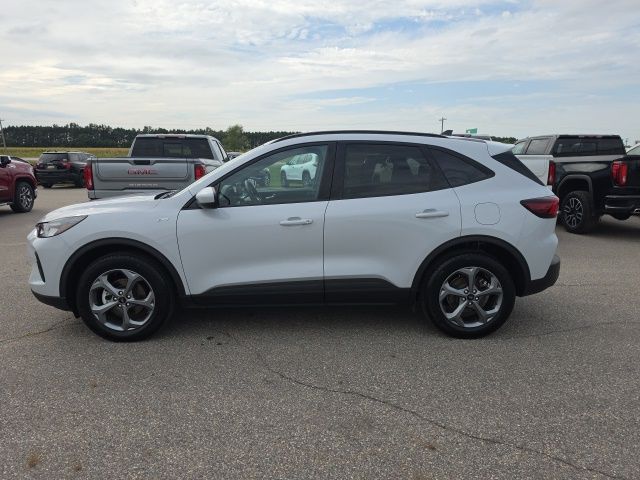 Used 2025 Ford Escape ST-Line Select with VIN 1FMCU9NA4SUB21516 for sale in Fertile, Minnesota