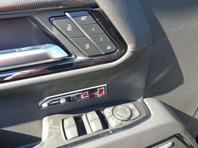 2026 GMC Sierra 1500 AT4 - Photo 11