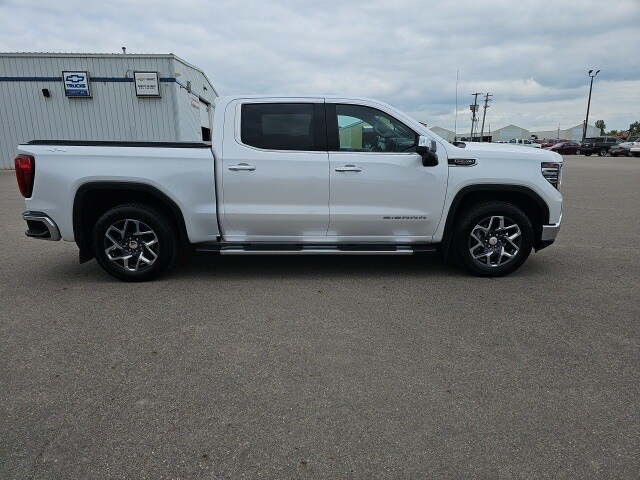 2023 GMC Sierra 1500 SLT - Photo 6