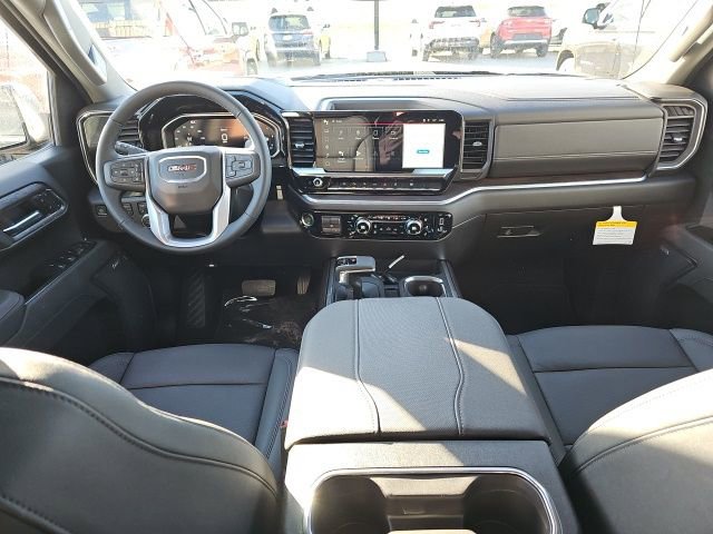 2026 GMC Sierra 1500 SLT - Photo 8