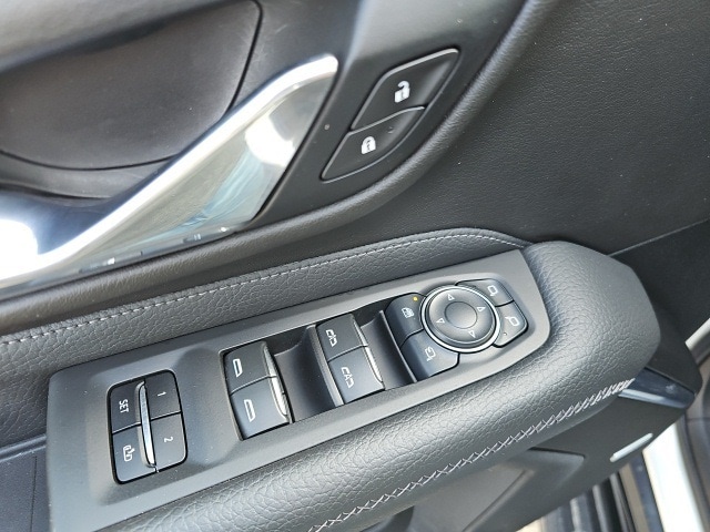 2021 GMC Yukon Denali - Photo 14