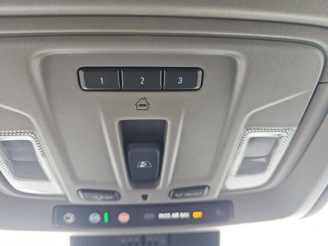 2023 GMC Sierra 1500 SLT - Photo 23