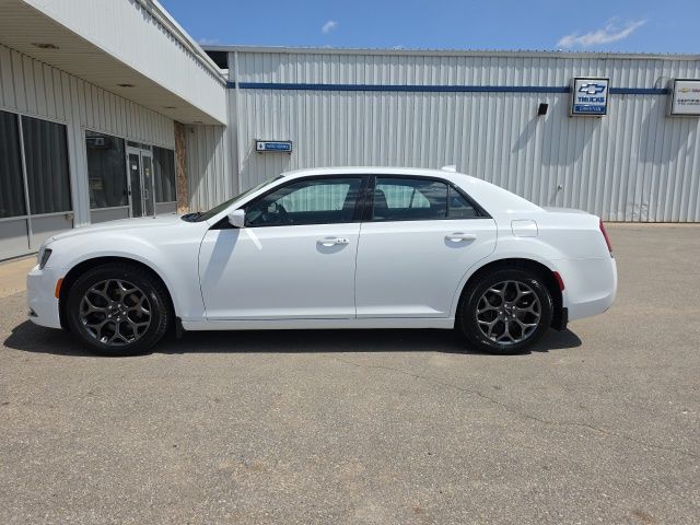 Used 2018 Chrysler 300 S with VIN 2C3CCAGG3JH331167 for sale in Fertile, Minnesota